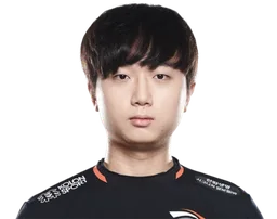 DuDu (Lee Dong-ju)